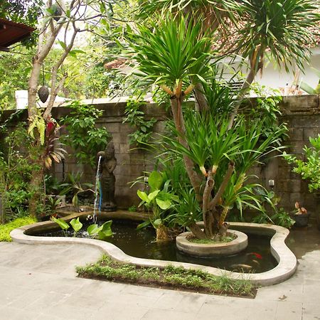 Sekar Waru Homestay Sanur Exterior foto